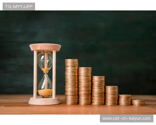 巴黎三人组的小范围迂回:制造巨大压力的品牌策略 巴黎三人组的小范围迂回:制造巨大压力的品牌策略